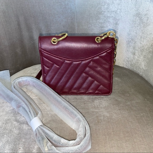 3 small/medium purses - Picture 10 of 13